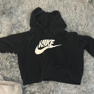 Nike sweater . Brand New